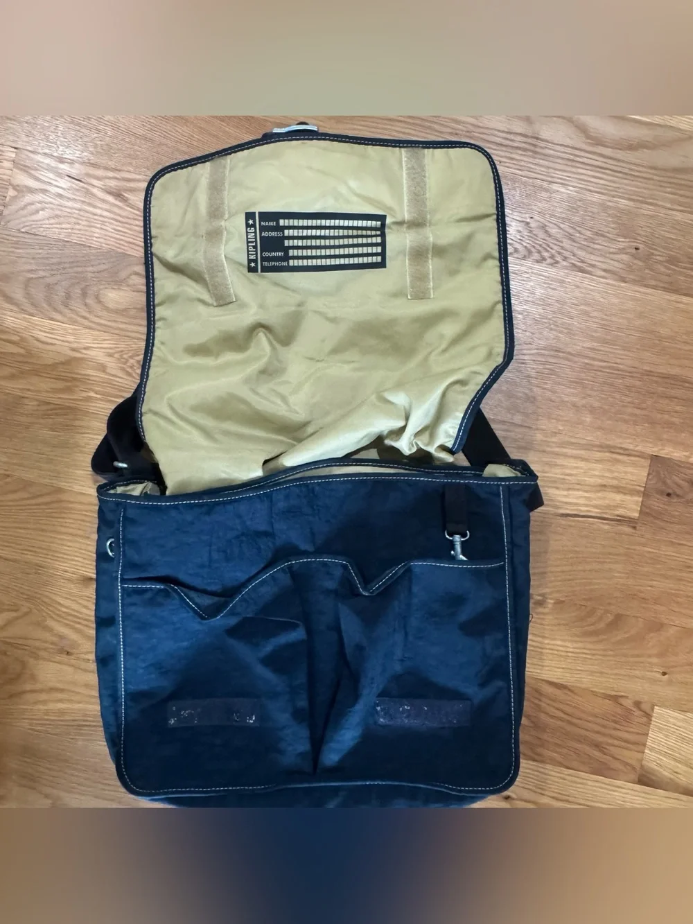 Kipling navy blue